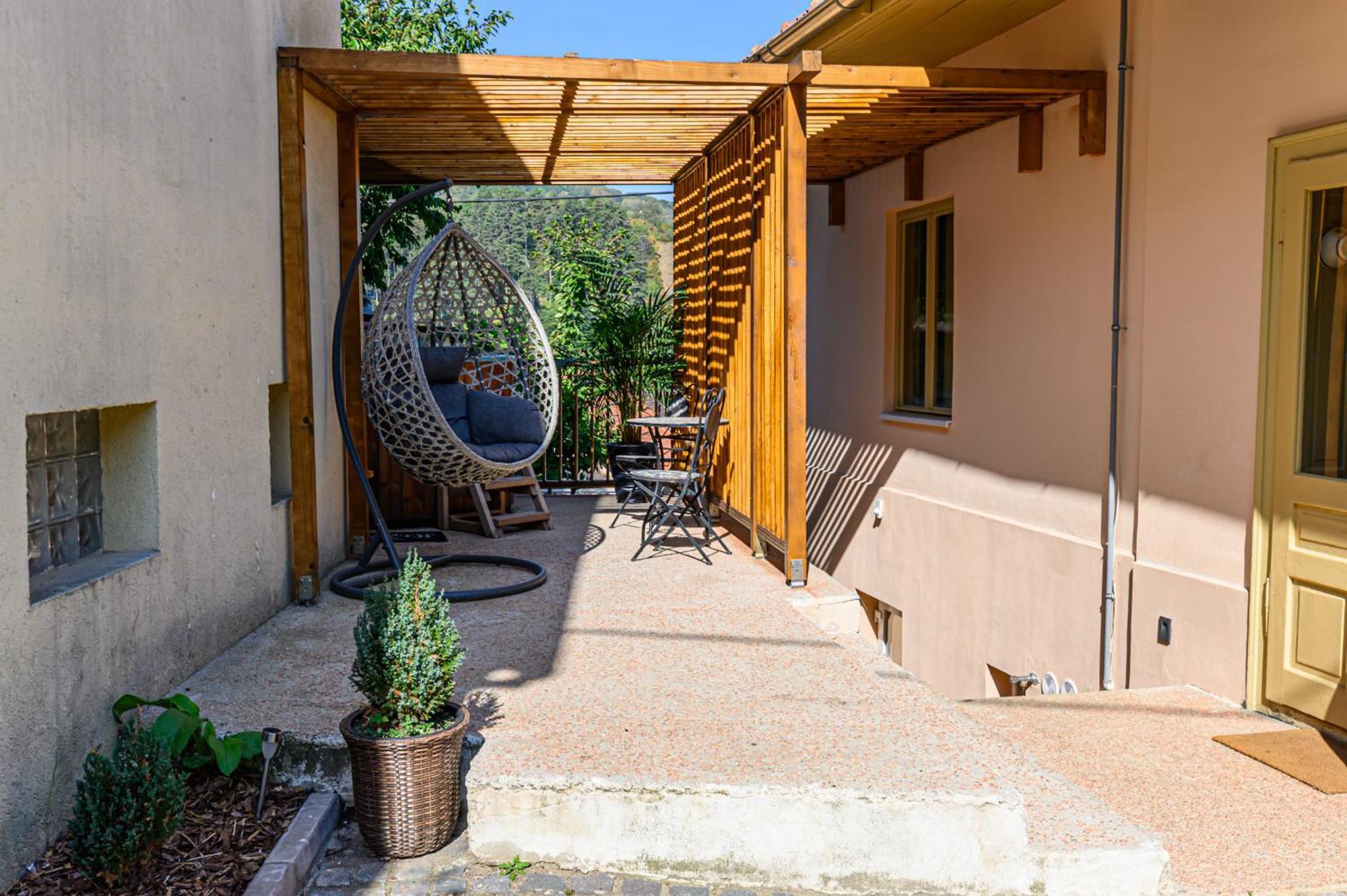 Lagom - Hot Tub Hideout Braszów Zewnętrze zdjęcie